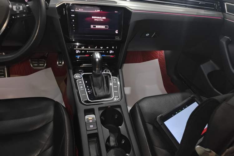 Used Volkswagen FAW-Volkswagen CC 2020 330TSI Glamour Edition China VI Standard Gear Lever