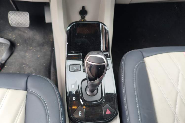 Used JMEV Ezi EV3 2023 Youth Edition 320KM Luxury Model
