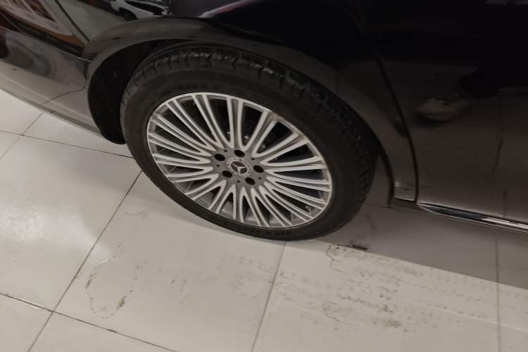 Used Mercedes-Benz E-Class 2021 E 300 L Stylish Model