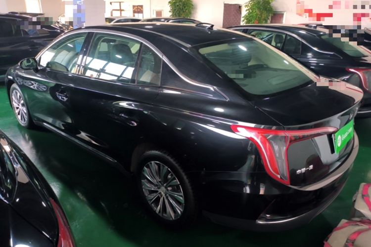 Used Hongqi E-QM5 2022 431 km Charge & Enjoy Edition