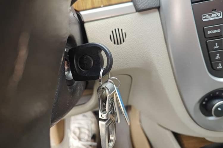 Used Buick Excelle 2015 1.5L Automatic Classic Model Vehicle Key