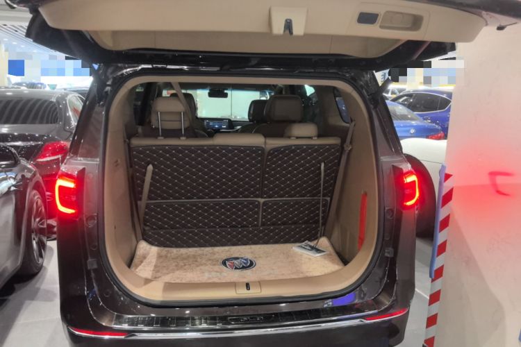 Used Buick GL8 2020 ES Land Cruiser 653T Luxury Model