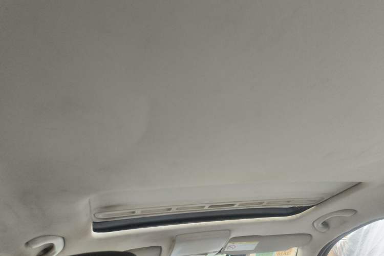 Used Volkswagen Lavida 2013 Restyled Classic 1.6L Manual Comfort Edition