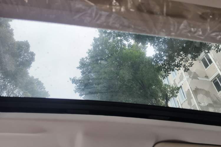 Used Bestune B50 2013 1.6L automatic luxury version
