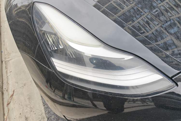 Used Tesla Model 3 2019 Standard Range Rear-Drive Upgraded Version