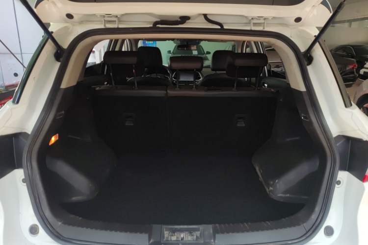 Used GAC Trumpchi GS4 2017 235T Automatic Two-Wheel Drive Luxury Smart Connectivity Version