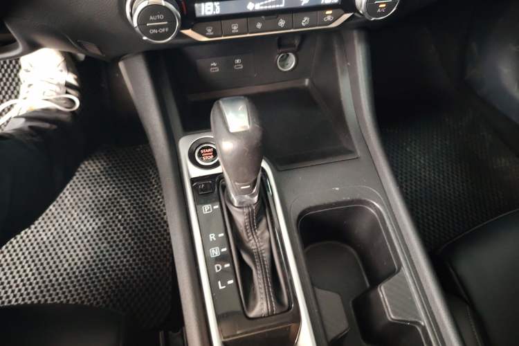 Used Nissan Sylphy 2023 Revised 1.6L CVT Enjoyment Edition
