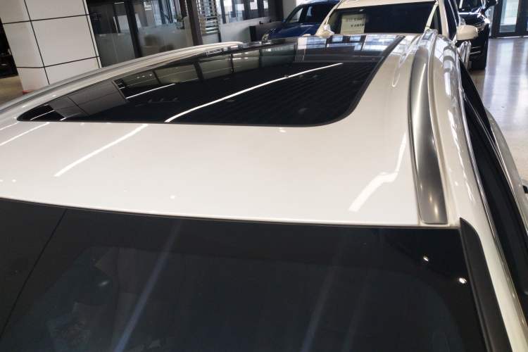 Used Volvo XC60 New Energy 2023 T8 Plug-in Hybrid Long-Range All-Wheel Drive Smart Luxury Edition