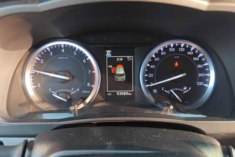 Used Toyota Highlander 2018 2.0T Two-Wheel Drive Prestige Edition 7 Seats China VI Standard