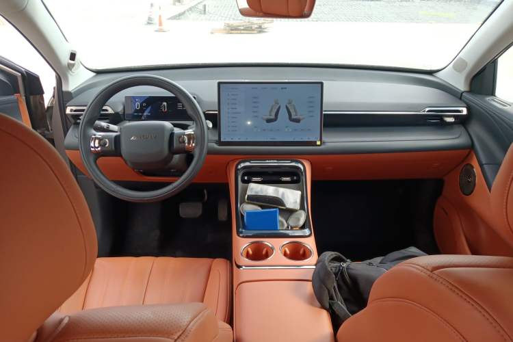 Used AION V 2024 Aion Tyrannosaurus 650 LiDAR Edition Center Console