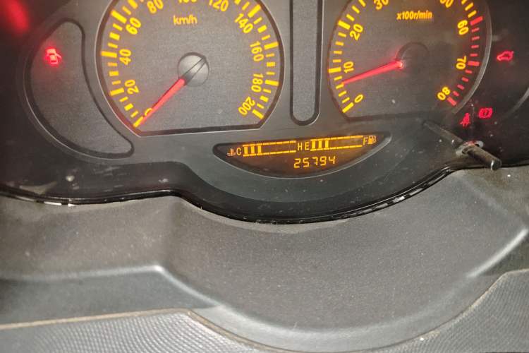 Used JAC Group Tongyue RS 2012 Cross 1.3L Manual Luxury Model
