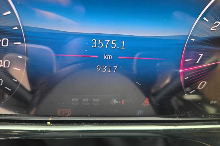 Used Mercedes-Benz E-Class 2025 E 300 L Luxury Model