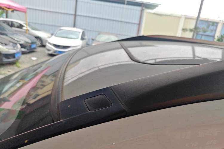 Used Haval M6 2017 1.5T Automatic Two-Wheel Drive Elite Model