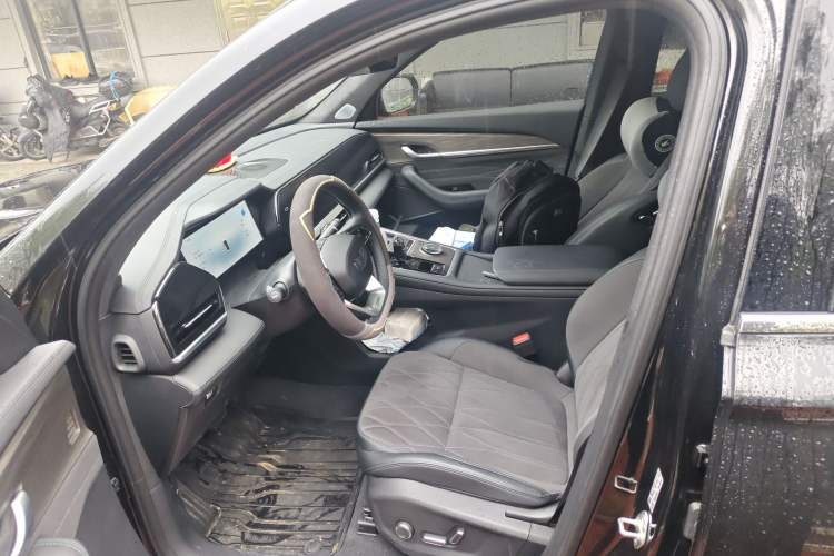 Used Geely Auto Monjaro L 2025 Dongfang Yao 2.0TD Automatic Lanxing Edition
