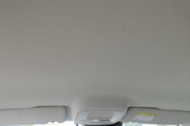 Used MG 4 EV 2023 415 km Range Sea-Faring Champion Edition
