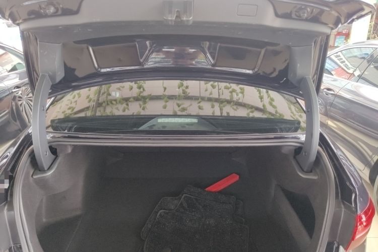 Used Volkswagen Passat 2019 330TSI Luxury Edition China V Standard Trunk