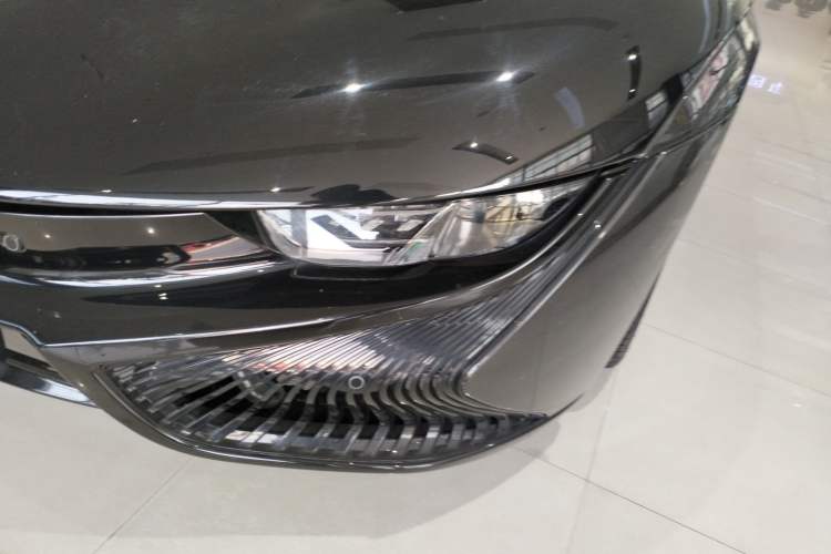 Used Qiantu K50 2018 Standard Model
