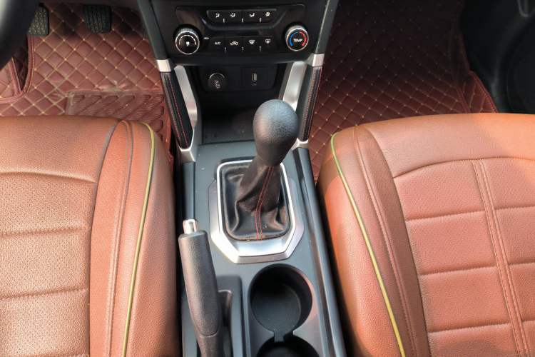 Used BAIC Senova X55 2016 1.5L Manual Standard Edition
