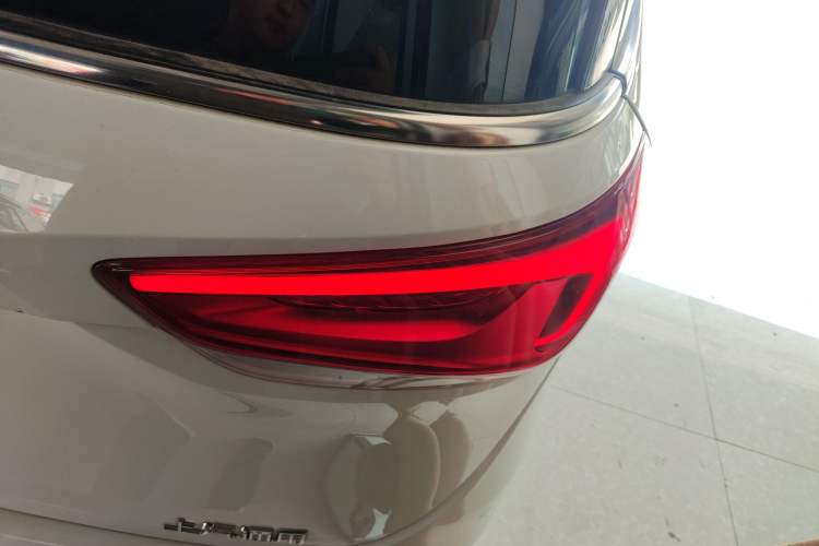 Used Buick GL6 2019 18T 6-Seater Connected Luxury Version China V Standard