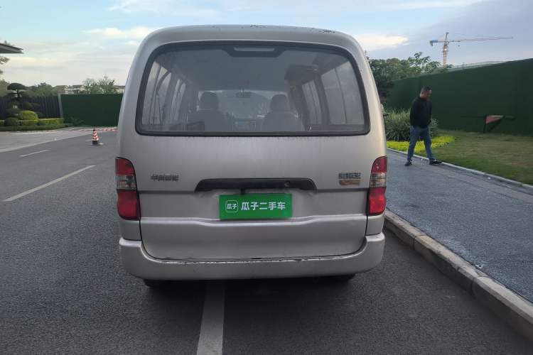 Used Jinbei Hiace King 2021 2.0L City Transport King Series Express Model Standard Top 6-Seater 1TZS
