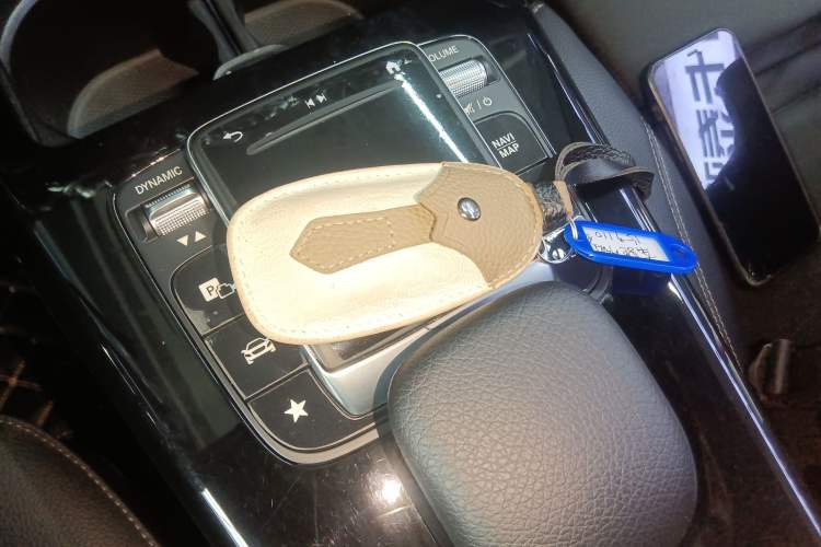 Used Mercedes-Benz A-Class 2021 A 200 L Sport Sedan Fashion Model
