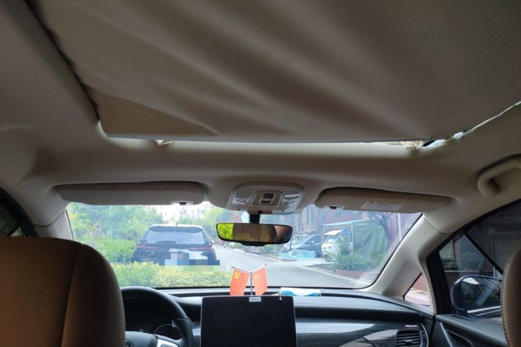 Used BYD Song MAX 2019 1.5T Automatic Smart Connect ZhiLian RuiDong 6-Seater China V Standard Headliner