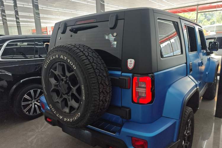 Used BAIC Off-Road BJ40 2021 2.0D Automatic Four-Wheel Drive Blade Hero Edition Pioneer Model Rear