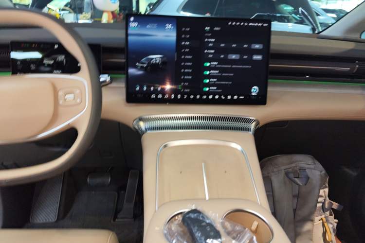 Used XPeng X9 2025 650 Long-Range Max