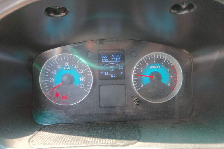 Used Jinbei Hiace X30 2023 1.5L Super-Comfortable Passenger Van 5/6/7-Seater Non-Air-Conditioned Version Model SWC15M Instrument Cluster