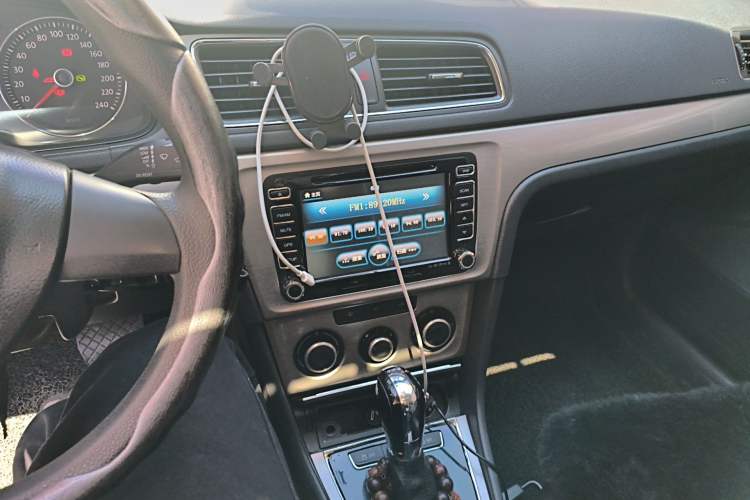 Used Volkswagen Lavida 2013 Revised Version 1.4 TSI DSG Comfort Edition