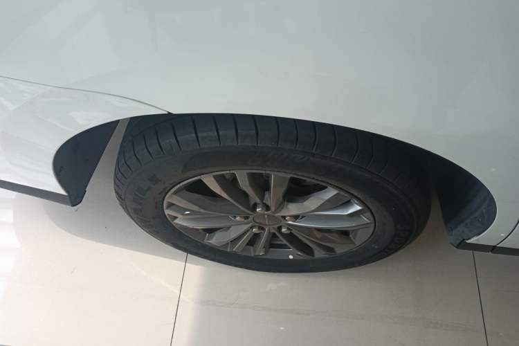 Used SAIC MAXUS Dajia 5 2022 430 km Elite Version 7-Seater