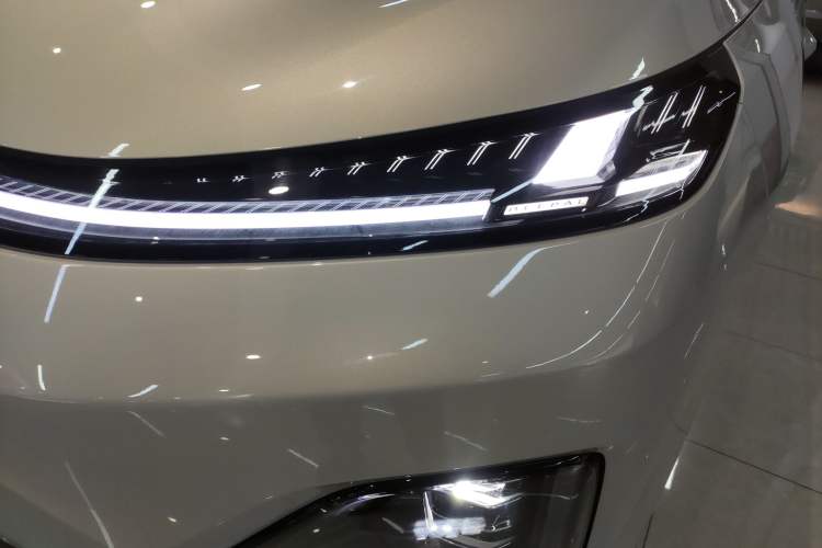 Used Deepal S09 2025 Four-Wheel Drive Ultra+ Custom Edition