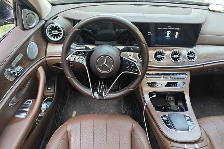 Used Mercedes-Benz E-Class 2021 E 300 L Luxury Model Steering Wheel