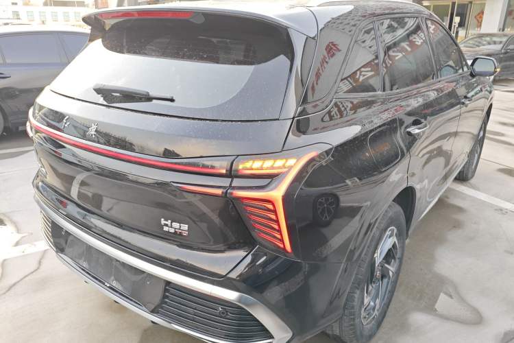 Used Hongqi HS3 2023 1.5T Two-Wheel Drive Shanwei Edition Rear Right 45 Deg