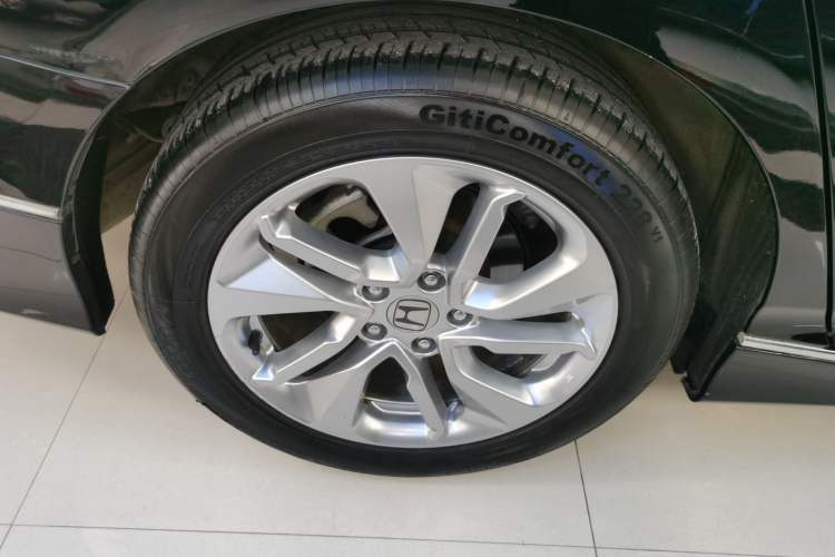 Used Honda Accord 2018 260TURBO Elite Edition China VI Exterior 5