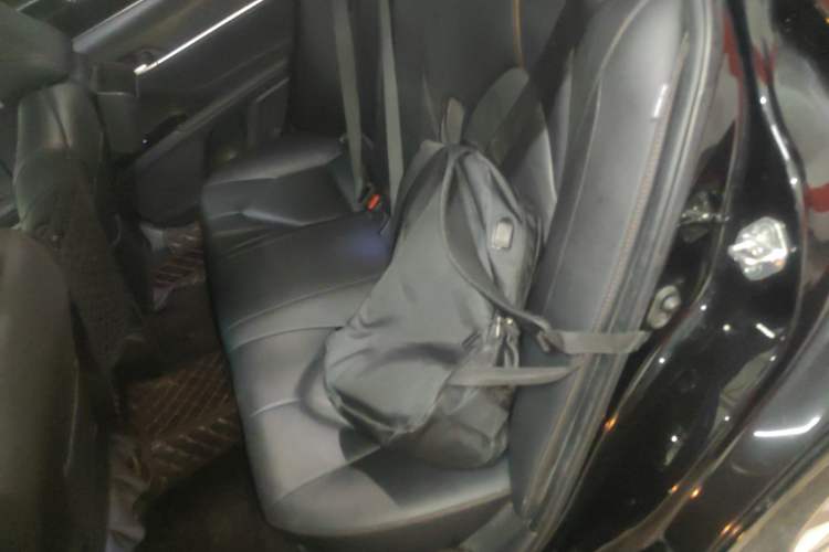 Used Toyota Camry 2019 Revised Version 2.0G Luxury Edition