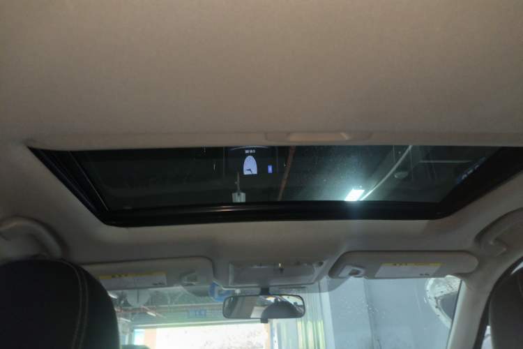 Used Infiniti Q50 2014 2.0T Comfort Edition
