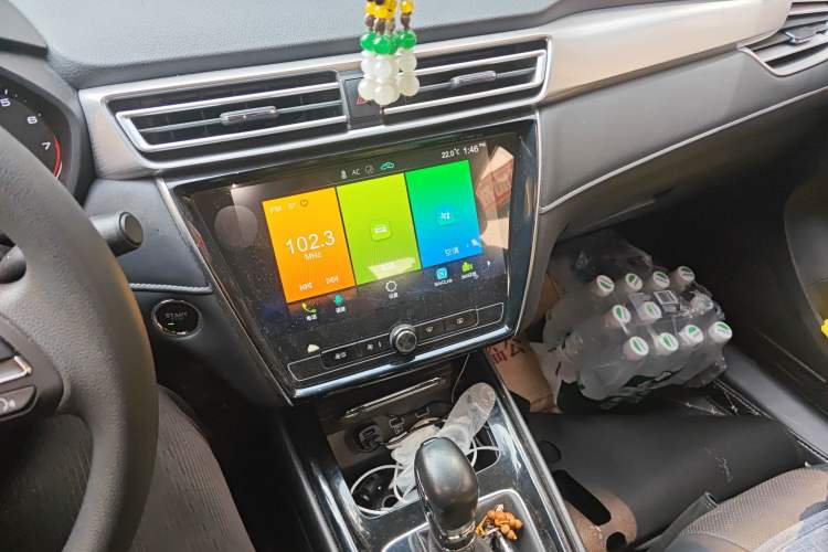 Used Roewe i5 2019 1.5L Automatic 4G Connected Langhao Edition Audio And AC Panel