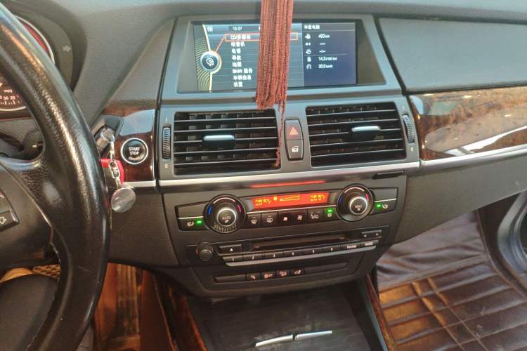 Used BMW X5 2013 xDrive35i Leading Model
