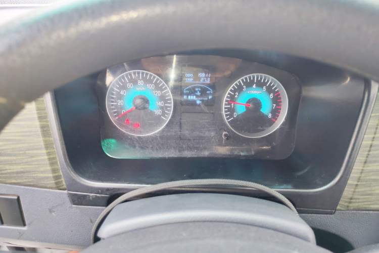 Used Jinbei Hiace X30 2023 1.5L Super-Comfortable Passenger Van 5/6/7-Seater Non-Air-Conditioned Version Model SWC15M Instrument Cluster