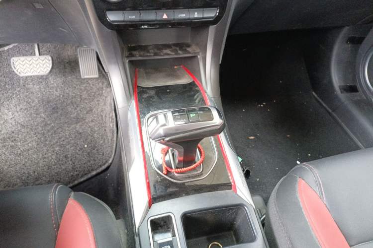 Used Haval H2 2018 Blue Label 1.5T Dual-Clutch Two-Wheel-Drive Elite Model