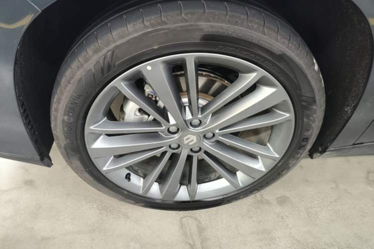 Used Leapmotor C16 2026 Extended-Range 280 LiDAR Zhizun Edition 6 Seats