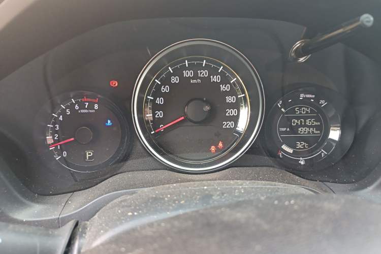 Used Honda XR-V 2015 1.8L EXi CVT Comfort Version
