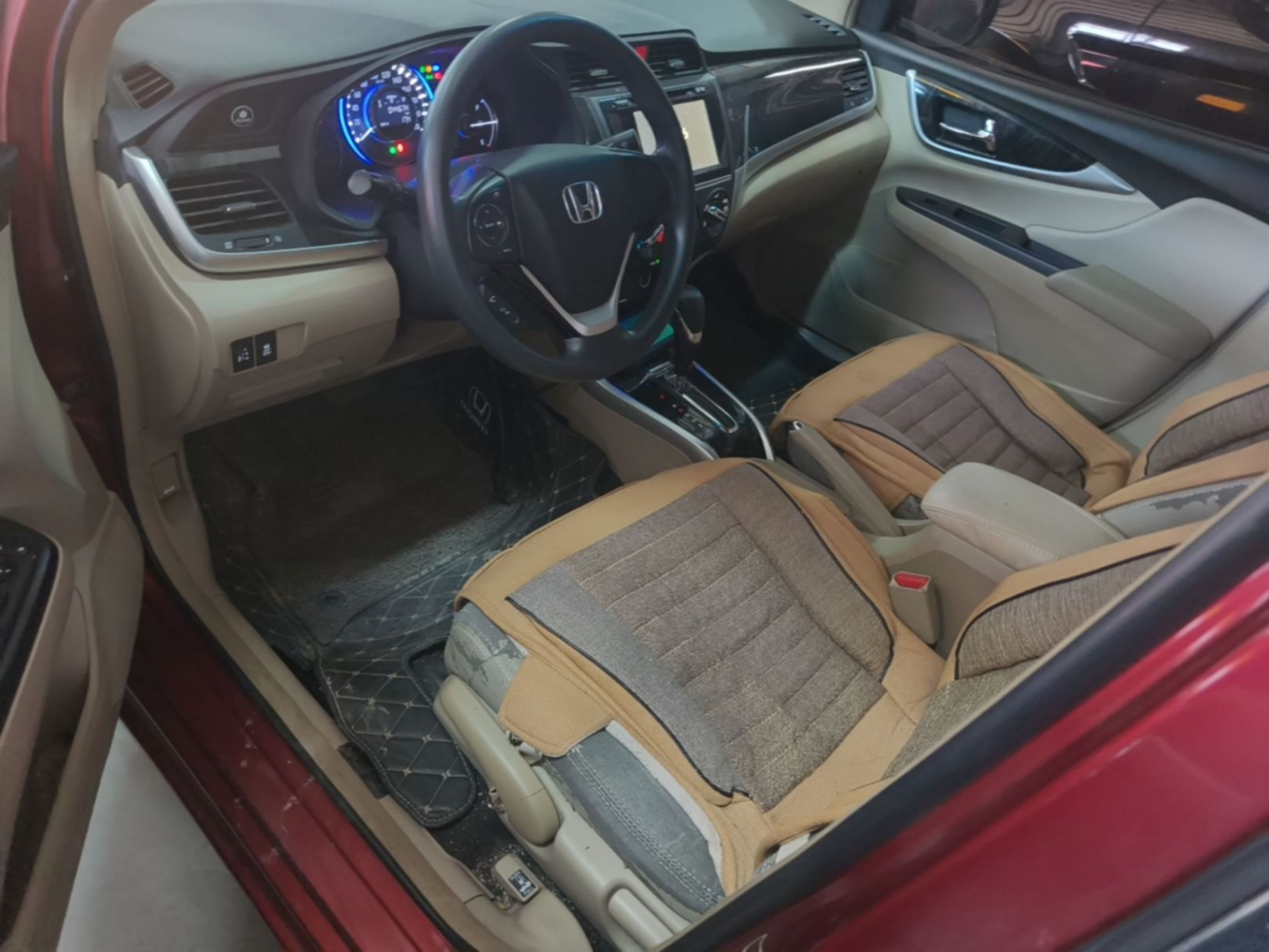 Interior delantero