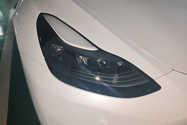 Used Tesla Model Y 2024 Rear-Wheel-Drive Version