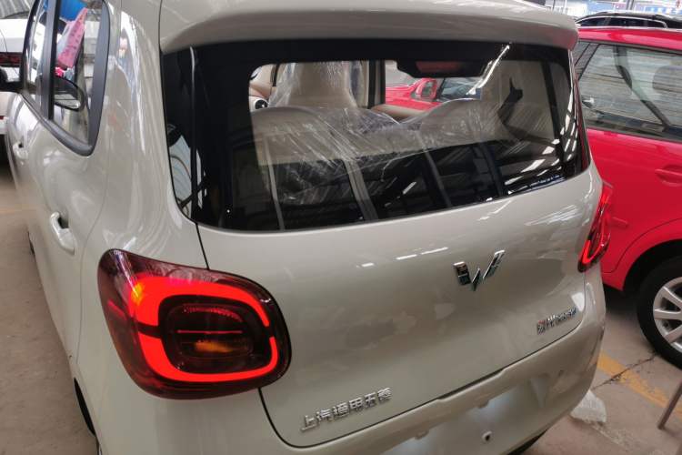 Used Wuling Hongguang MINIEV 2025 Four-Door Version Advanced Edition
