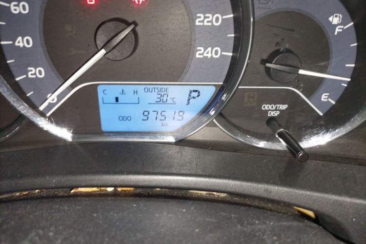 Used Toyota Corolla 2018 1.2T S-CVT GL Smart Enjoyment Version Odometer Close Up