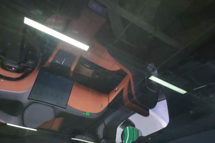 Used Xiaomi Auto YU7 2025 Ultra-Long Range Rear-Wheel Drive Version
