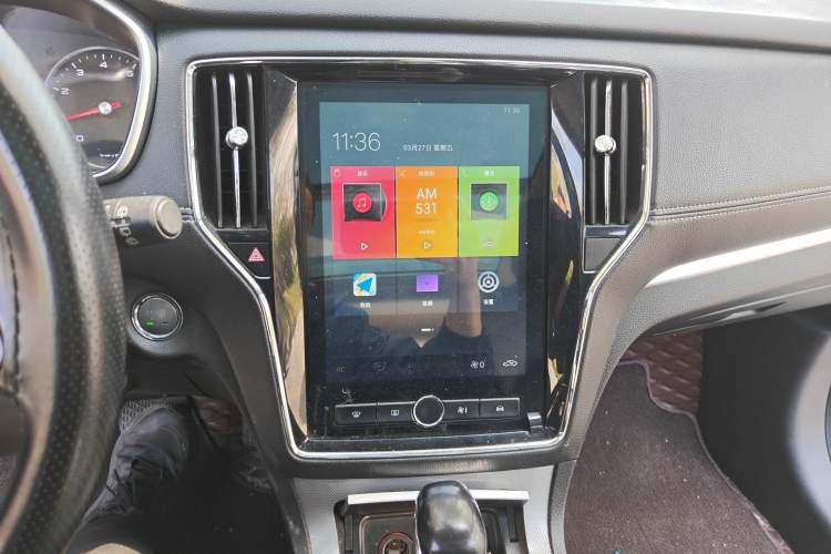 Used Roewe RX5 2019 20T Two-Wheel Drive Automatic 4G Connected Platinum Edition