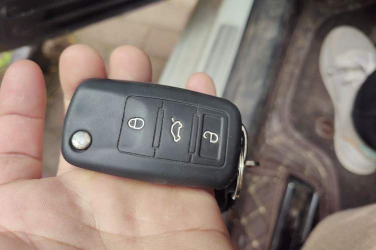 Used Volkswagen Santana 2015 1.6L Automatic Comfort Edition
